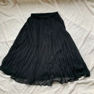 Pleated Midi Skirt